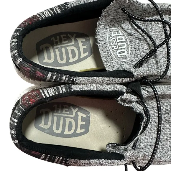 Hey Dude Men's Wally Funk Jacquard Black Aztec Shoes Preppy Size 10