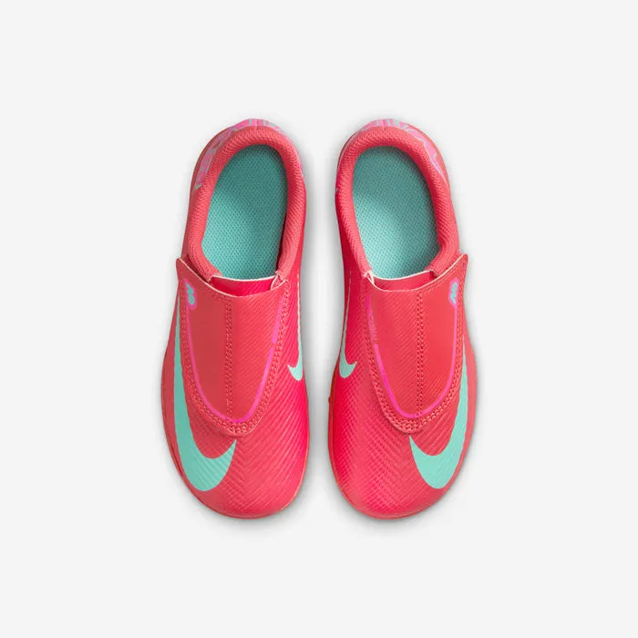 Nike Jr. Mercurial Vapor 16 Club Younger Kids' TF Low-Top Football Shoes