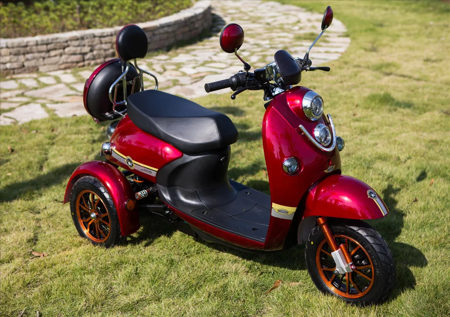 Unique 500 Mod Style Road Legal Long Range Mobility Scooter
