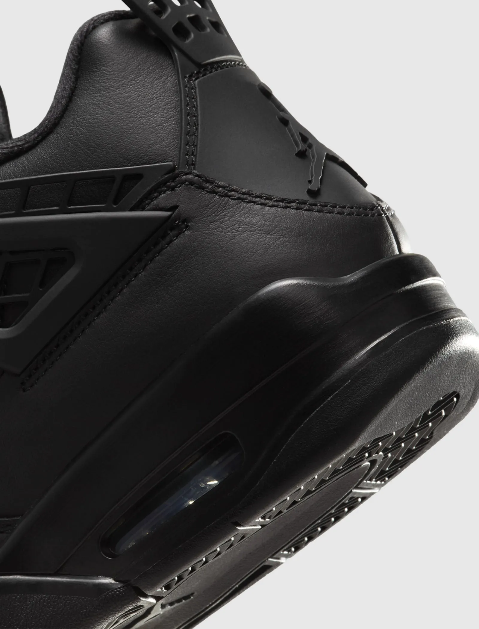 WOMEN'S AIR JORDAN 4 NET "BLACK"